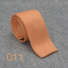Load image into Gallery viewer, HUISHI Slim fashion Knitted ties for men 5.5 cm solid Black White Gray Blue Burgundy Knitted tie