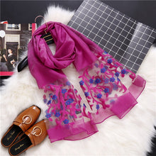 Load image into Gallery viewer, 2019 designer brand women scarf fashion spring summer silk scarves Hollow floral lady shawls and wraps pashmina foulard stoles